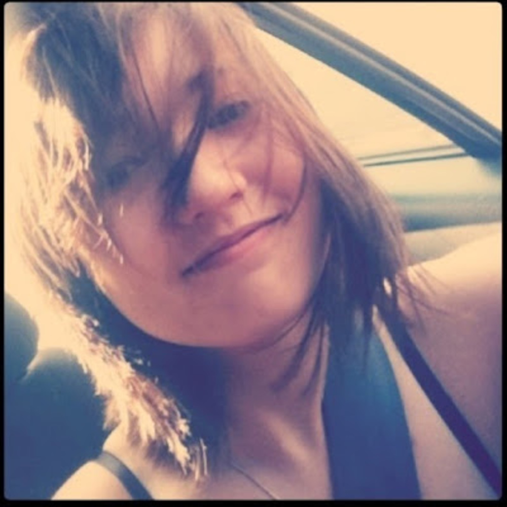 Meet your Posher, Leanna